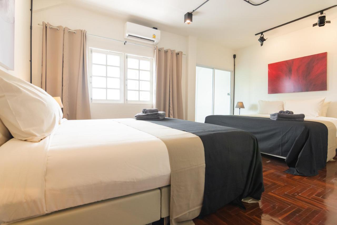 Mini-Me Hubs, Charm Suites & Pool In Old City Chiang Mai Ngoại thất bức ảnh