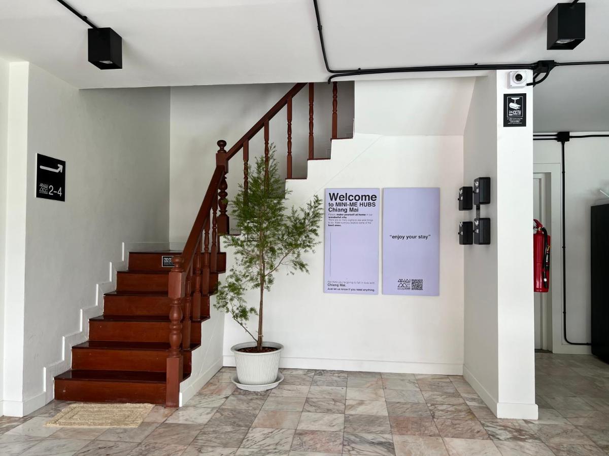 Mini-Me Hubs, Charm Suites & Pool In Old City Chiang Mai Ngoại thất bức ảnh